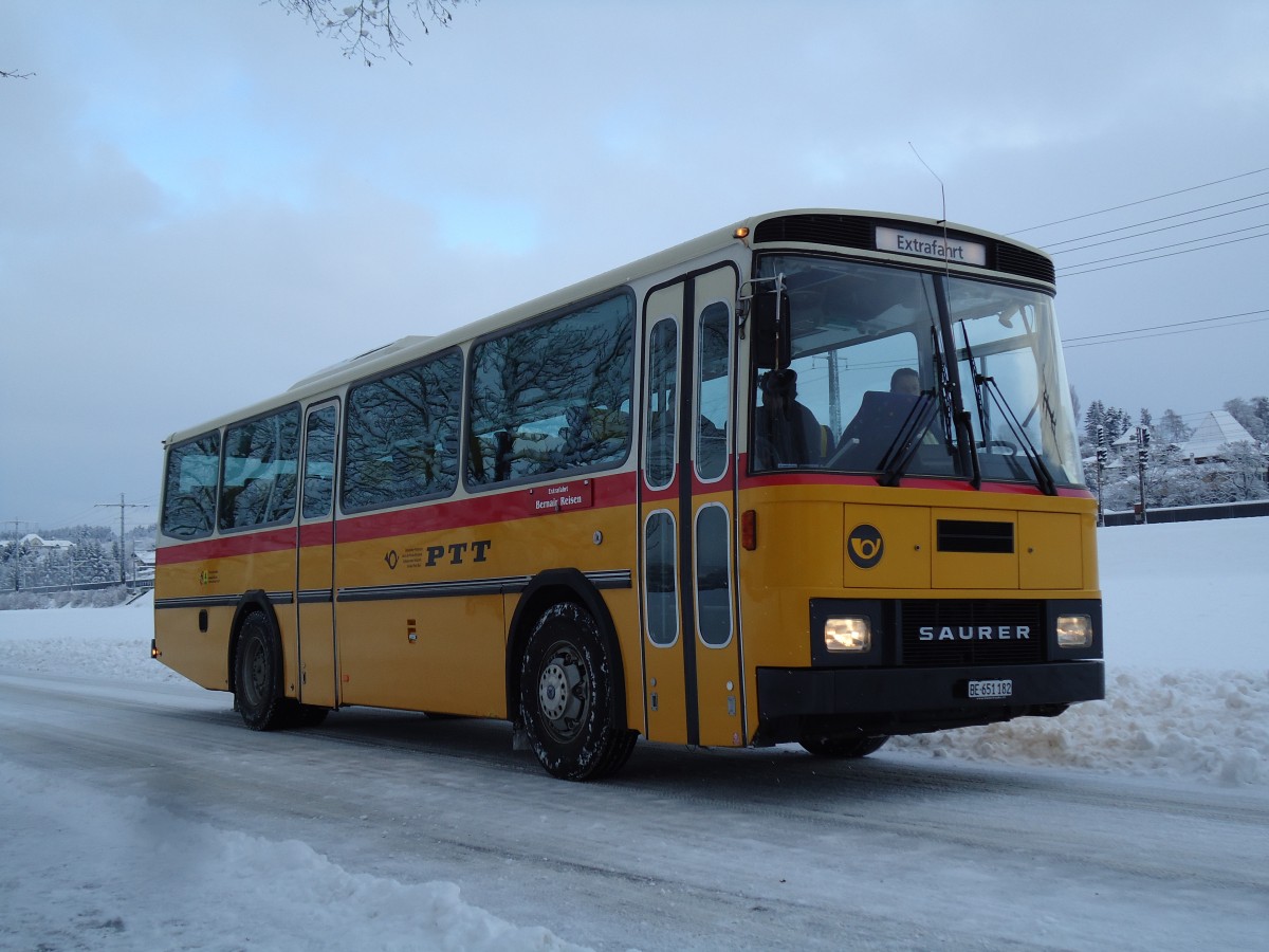 (142'333) - Bernair, Mnsingen - BE 651'182 - Saurer/Tscher (ex Schebath, Lauerz; ex Albin, Fllanden; ex Heim, Flums) am 8. Dezember 2012 in Mnsingen, CTA