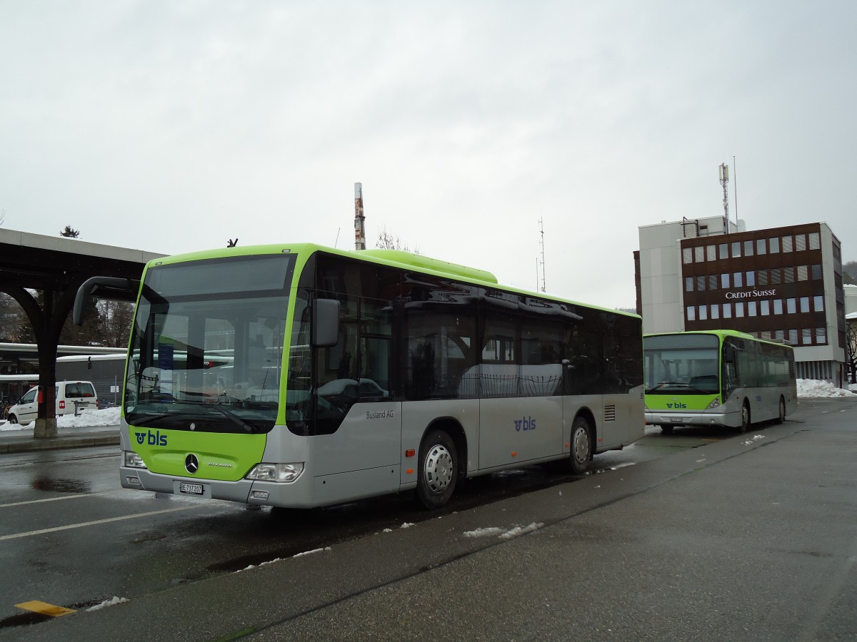 (142'459) - Busland, Burgdorf - Nr. 207/BE 737'207 - Mercedes am 10. Dezember 2012 beim Bahnhof Burgdorf