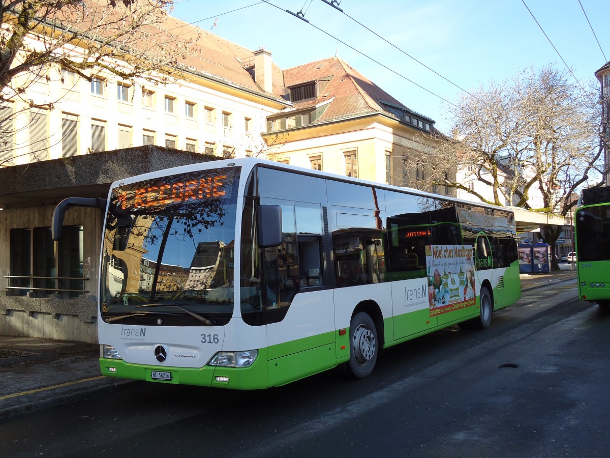 (142'765) - transN, La Chaux-de-Fonds - Nr. 316/NE 56'216 - Mercedes (ex TRN La Chaux-de-Fonds Nr. 316) am 29. Dezember 2012 beim Bahnhof La Chaux-de-Fonds