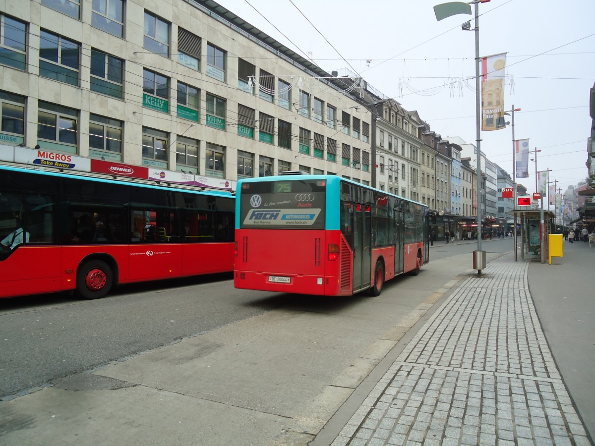 (142'840) - Binggeli, Studen - BE 20'044 - Mercedes (ex VB Biel Nr. 128) am 29. Dezember 2012 in Biel, Guisanplatz