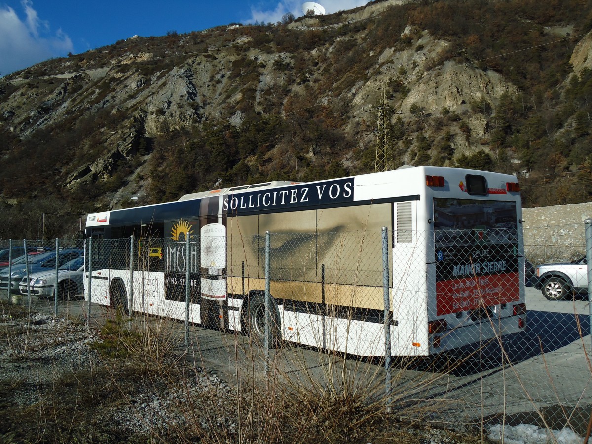 (143'159) - BS Sierre - Neoplan am 3. Februar 2013 beim Bahnhof Leuk