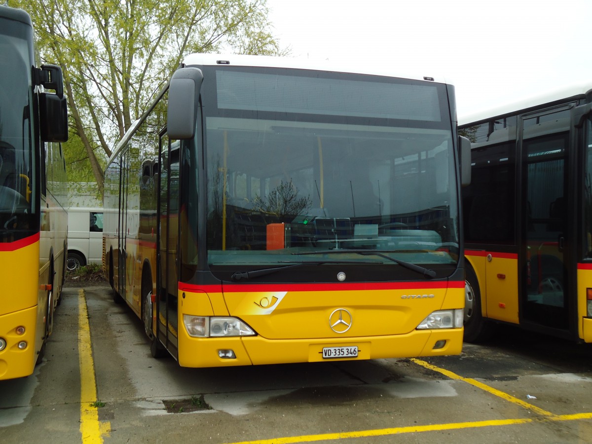 (143'886) - CarPostal Ouest - VD 335'346 - Mercedes am 27. April 2013 in Yverdon, Garage