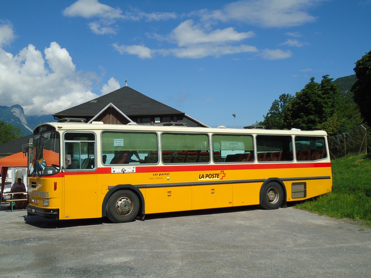 (145'393) - Montandon, Peseux - NE 119'984 - Saurer/Hess (ex P 25'631) am 22. Juni 2013 in Aigle, Saurertreffen