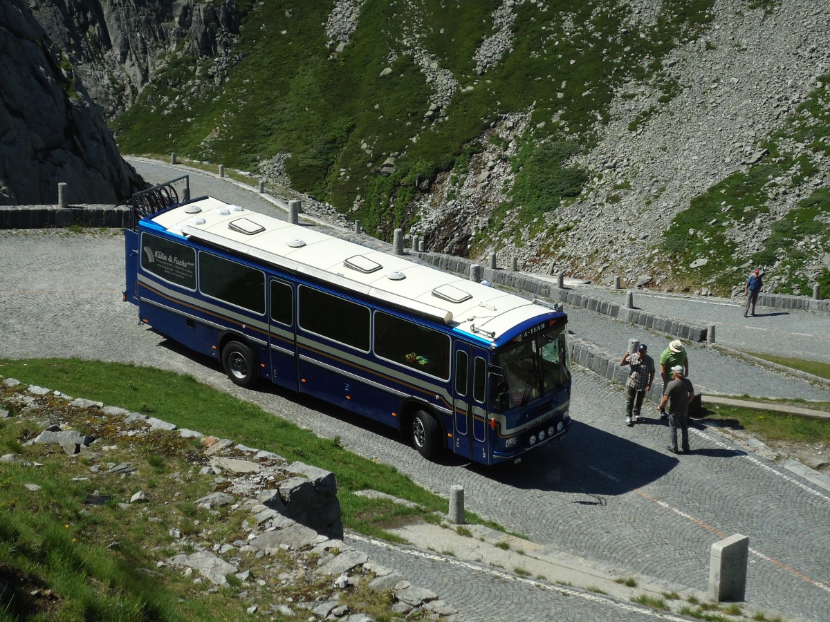 (145'880) - Steinauer, Einsiedeln - SZ 25'115 - Saurer/R&J (ex Albin, Fllanden; ex SBB Bern; ex Solr&Fontana, Ilanz; ex P 24'359) am 20. Juli 2013 in Gotthard, Alte Tremolastrasse