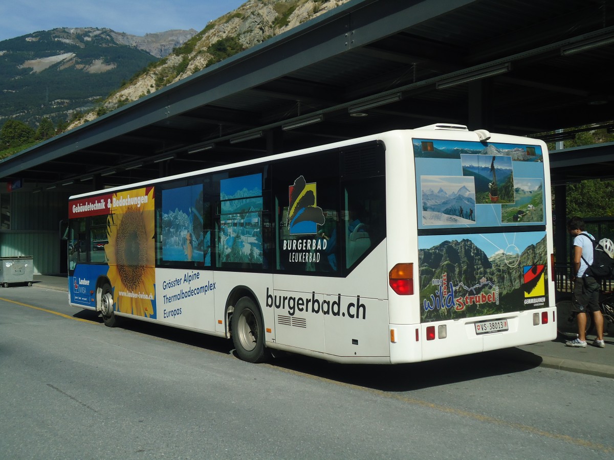 (147'308) - LLB Susten - Nr. 13/VS 38'013 - Mercedes am 22. September 2013 beim Bahnhof Leuk