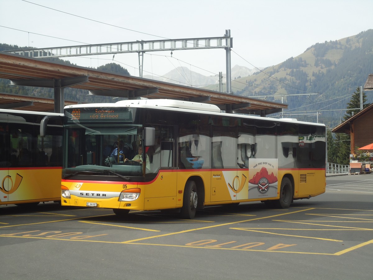 (147'391) - Kbli, Gstaad - Nr. 5/BE 366'987 - Setra am 28. September 2013 beim Bahnhof Gstaad