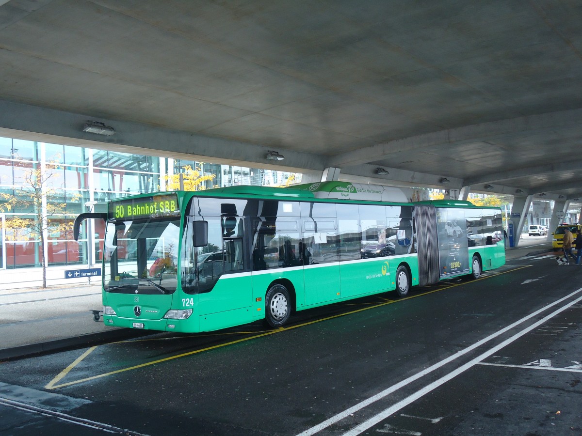 (147'548) - Aus der Schweiz: BVB Basel - Nr. 724/BS 6683 - Mercedes am 20. Oktober 2013 in Basel-Mulhouse, EuroAirport