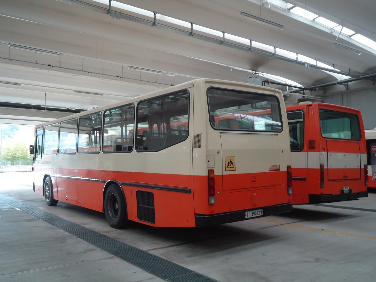 (147'801) - AMSA Chiasso - Nr. 22/TI 19'022 - NAW/Hess (ex Tischhauser, Oberschan) am 6. November 2013 in Balerna, Rimessa