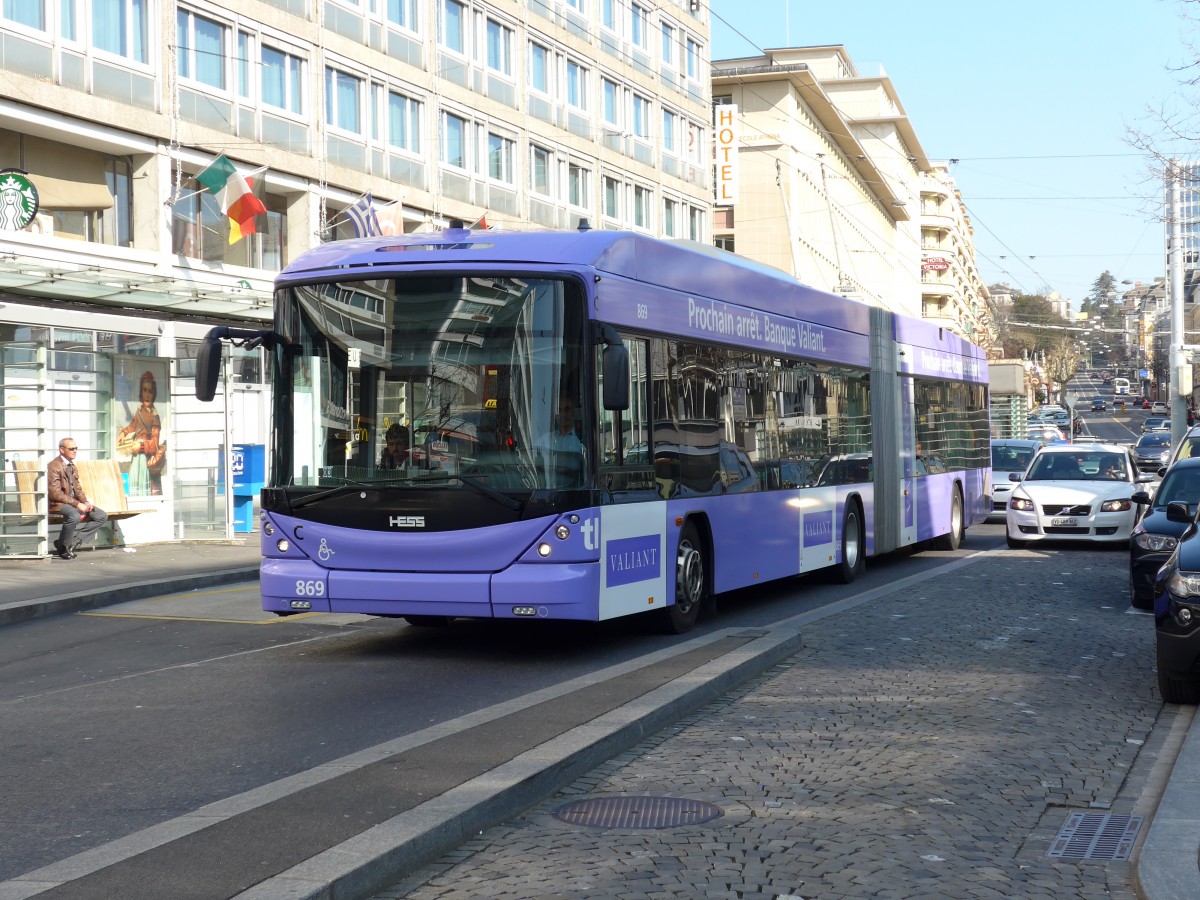 (149'271) - TL Lausanne - Nr. 869 - Hess/Hess Gelenktrolleybus am 9. Mrz 2014 beim Bahnhof Lausanne