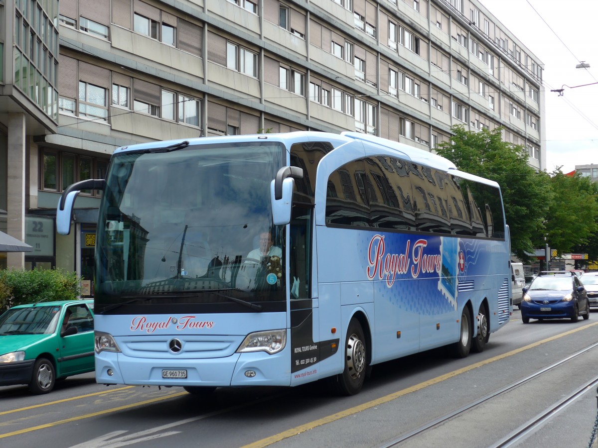 (150'881) - Royal-Tours, Genve - GE 960'735 - Mercedes am 26. Mai 2014 in Genve, Place des Vingt-Deux-Cantons