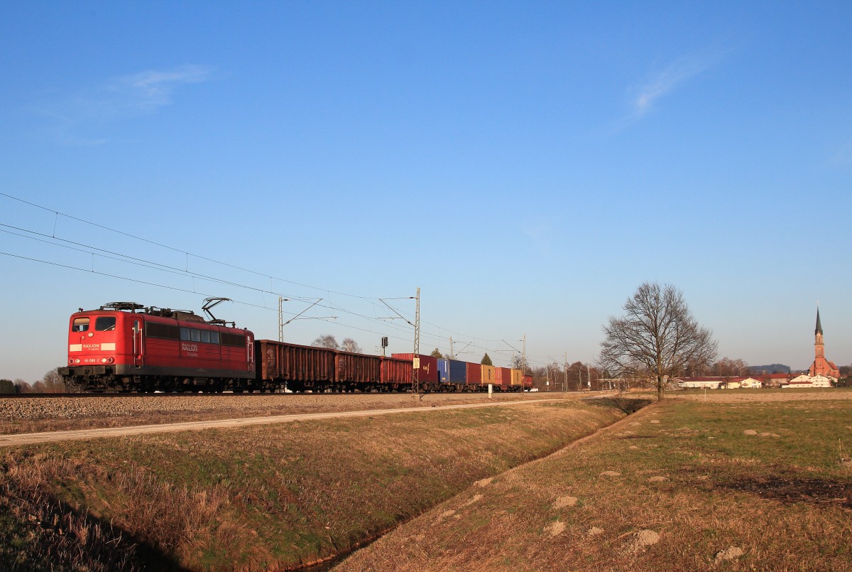 151 088-2 am 28. Februar 2014 bei bersee am Chiemsee.
