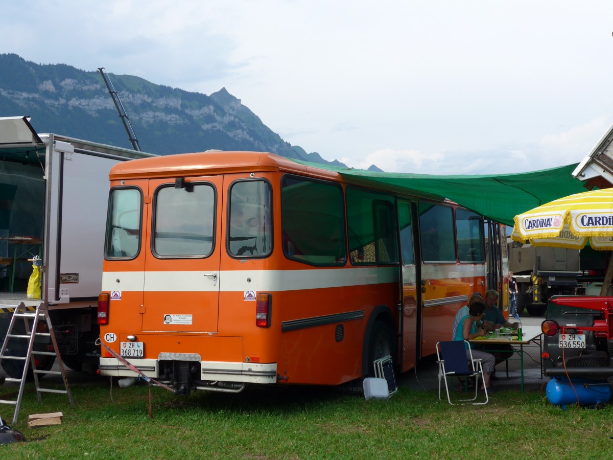 (151'923) - Mangold, Oberengstringen - ZH 368'719 - Saurer/Hess (ex RhV Altsttten Nr. 45) am 28. Juni 2014 in Interlaken, Flugplatz