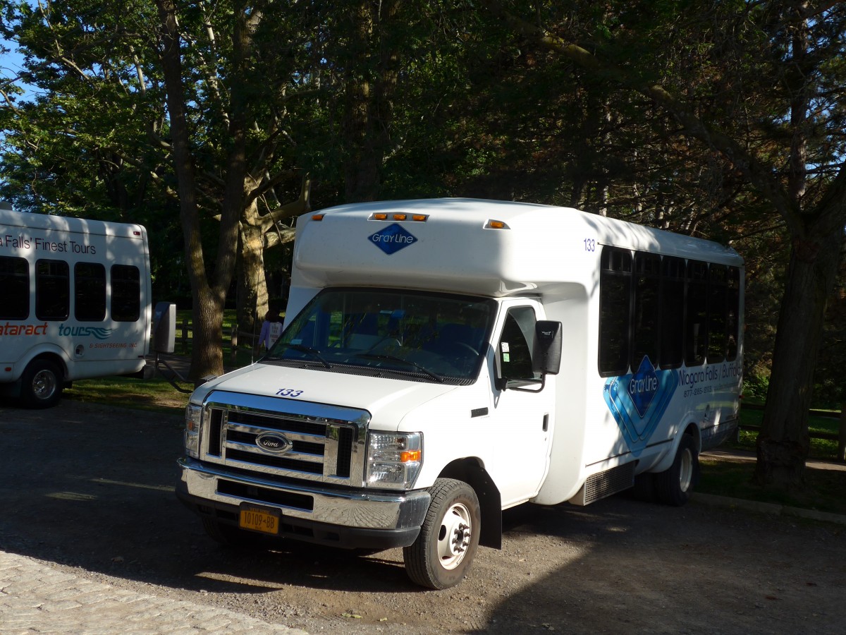 (152'791) - Gray Line, Niagara Falls - Nr. 133/10'109 BB - Ford am 15. Juli 2014 in Niagara Falls