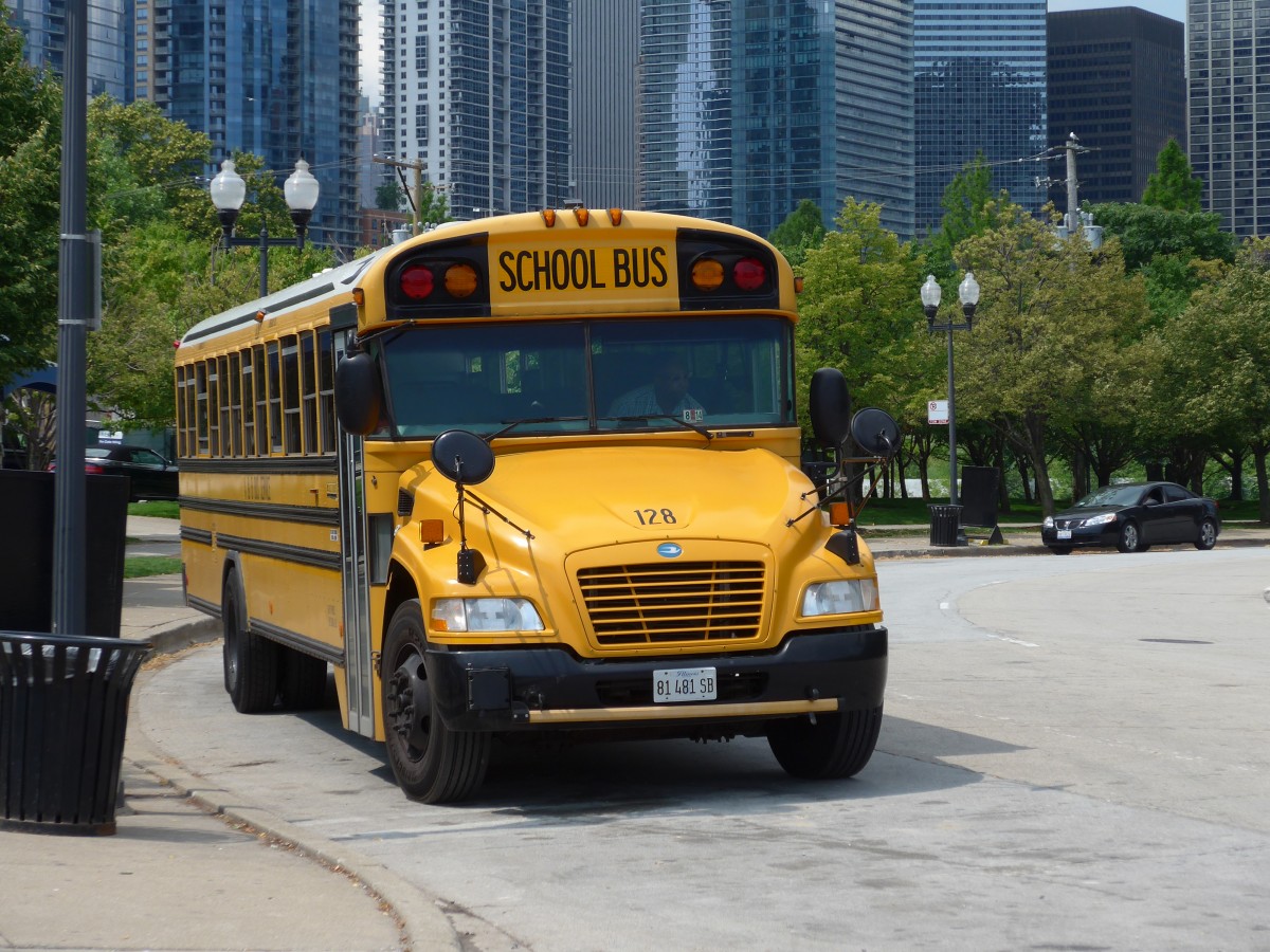 (153'109) - A & B, Schiller Park - Nr. 128/81'481 SB - Bluebird am 18. Juli 2014 in Chicago, Navy Pier