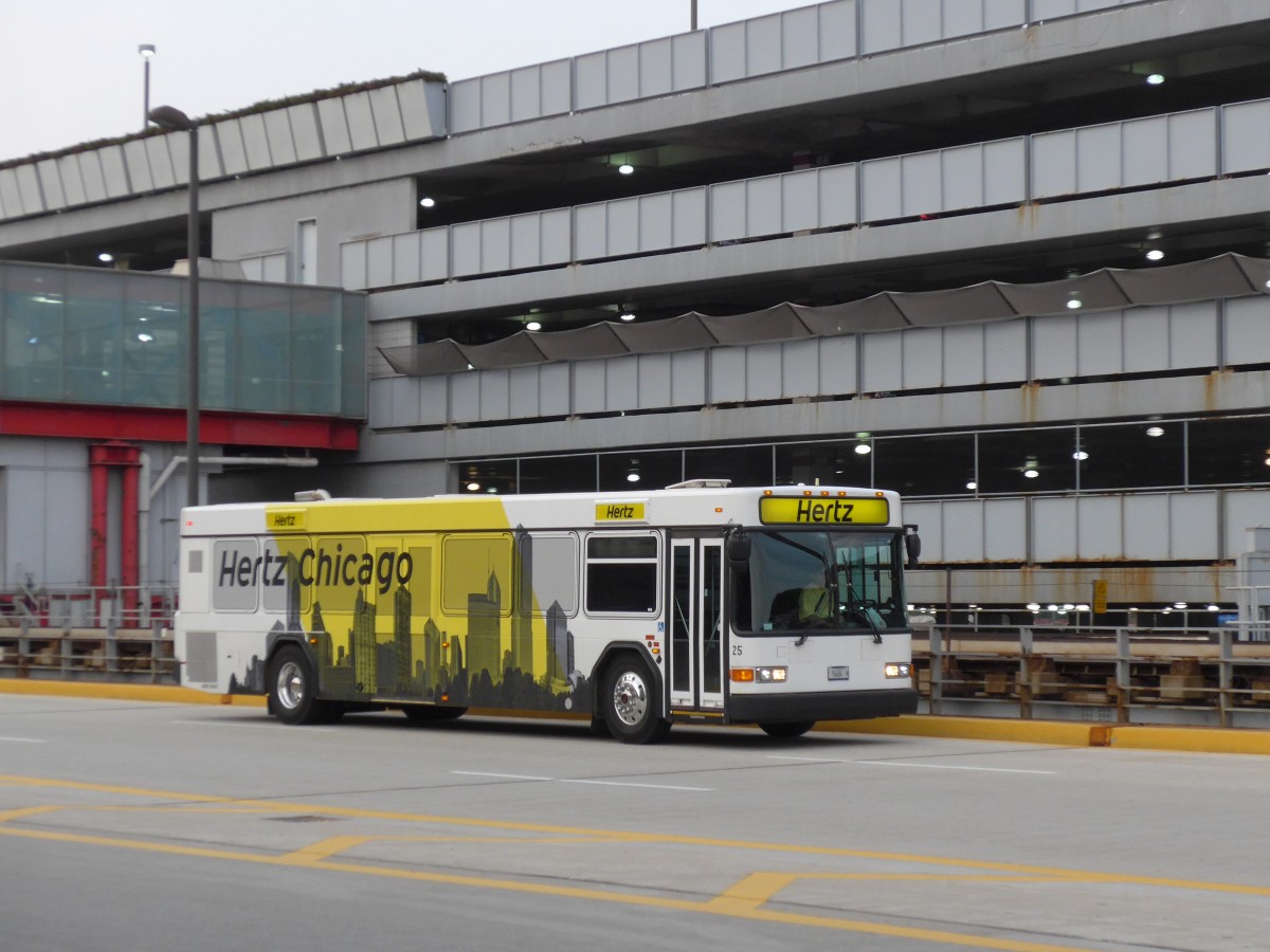 (153'300) - Hertz, Chicago - Nr. 25/5406 N - Gillig am 19. Juli 2014 in Chicago, Airport O'Hare