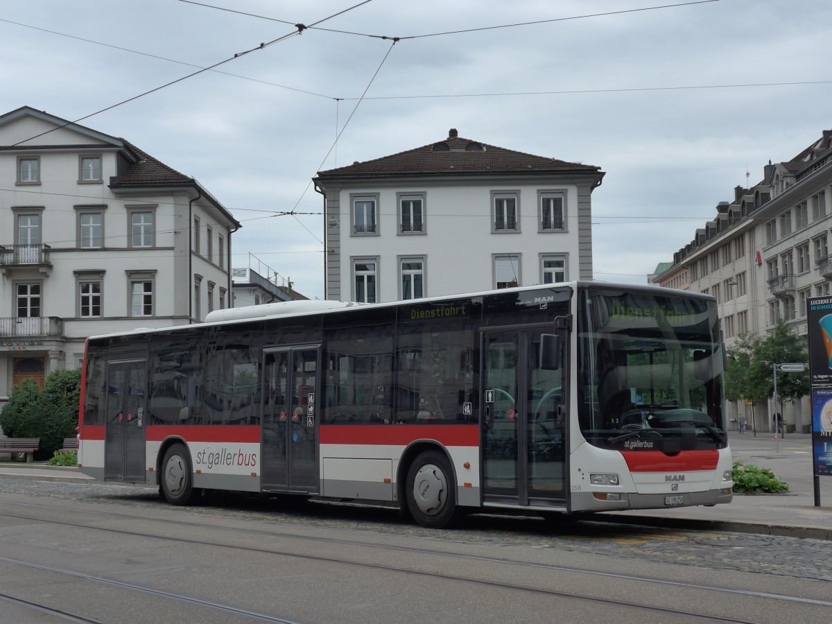 (154'159) - St. Gallerbus, St. Gallen - Nr. 258/SG 198'258 - MAN am 20. August 2014 beim Bahnhof St. Gallen