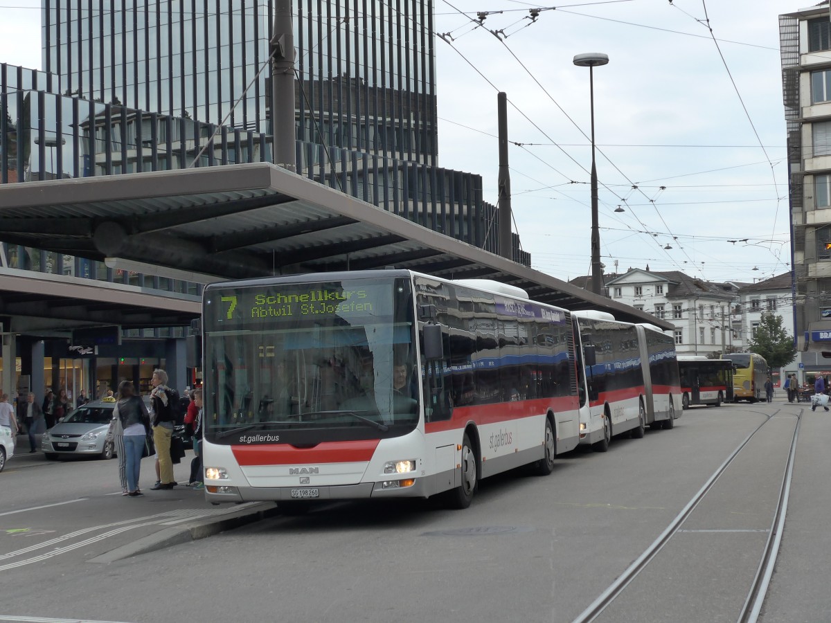 (154'202) - St. Gallerbus, St. Gallen - Nr. 260/SG 198'260 - MAN am 20. August 2014 beim Bahnhof St. Gallen