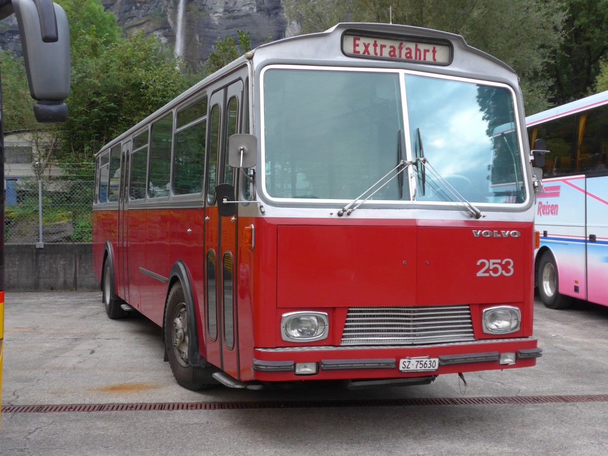 (154'700) - Iten, Ibach - Nr. 253/SZ 75'630 - Volvo/Tscher (ex Zivilschutz, Winterthur; ex WV Winterthur Nr. 253) am 30. August 2014 in Meiringen, Balm