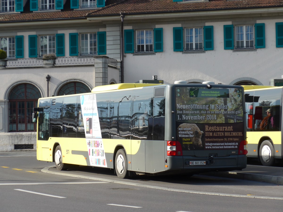 (155'465) - STI Thun - Nr. 152/BE 801'152 - MAN am 5. Oktober 2014 beim Bahnhof Thun