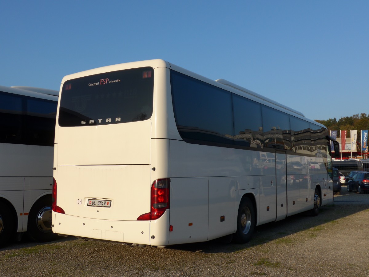 (156'319) - Nunes, Zrich - GL 3849 - Setra am 28. Oktober 2014 in Kloten, EvoBus