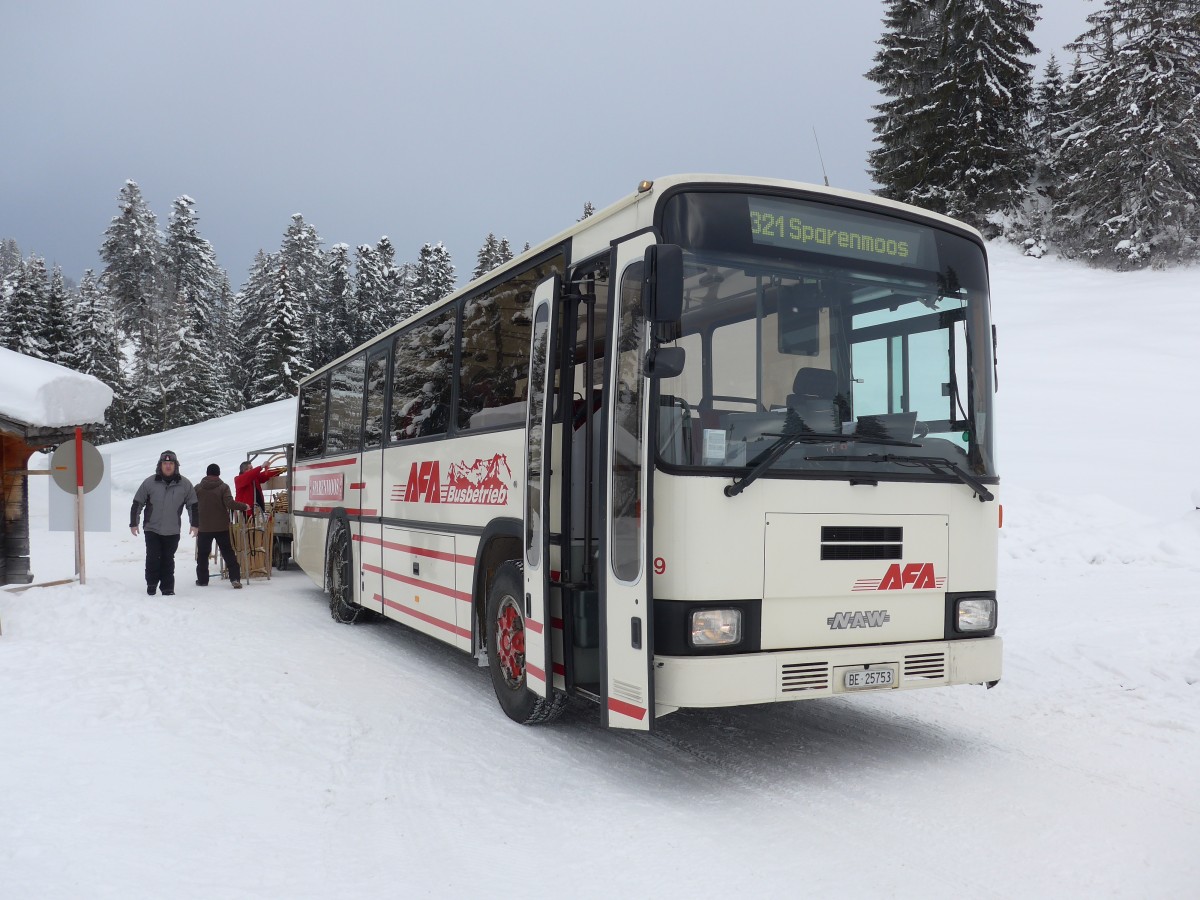 (158'649) - AFA Adelboden - Nr. 39/BE 25'753 - NAW/R&J (ex Nr. 18; ex Autopostale, Mendrisio Nr. 38; ex Piotti, Balerna Nr. 38; ex AAGI Interlaken Nr. 38; ex Schmocker, Beatenberg Nr. 3) am 8. Februar 2015 in Zweisimmen, Heimkuhweide