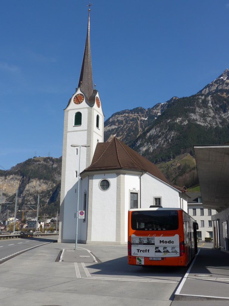 (159'306) - AAGU Altdorf - Nr. 58/UR 9348 - Setra am 18. Mrz 2015 in Flelen, Hauptplatz