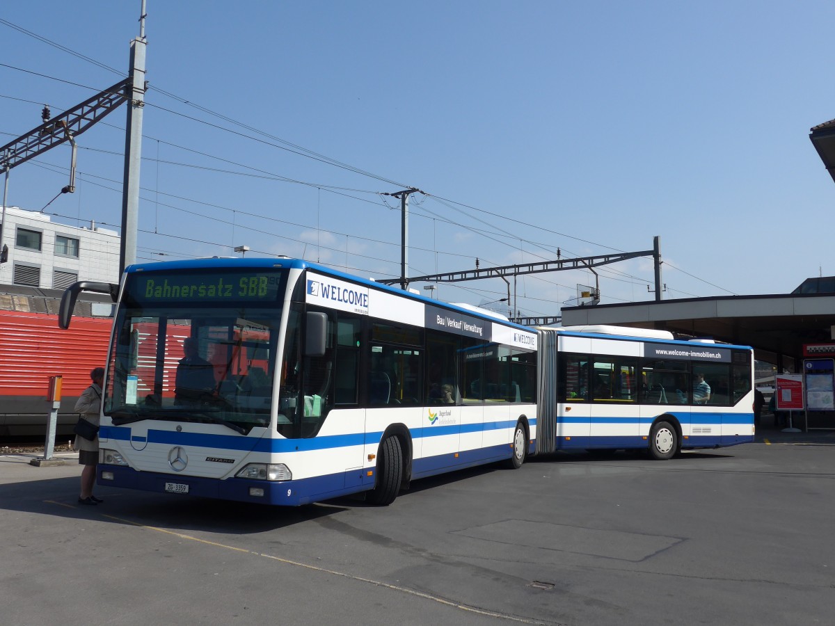 (159'338) - ZVB Zug - Nr. 9/ZG 3359 - Mercedes am 18. Mrz 2015 beim Bahnhof Arth-Goldau