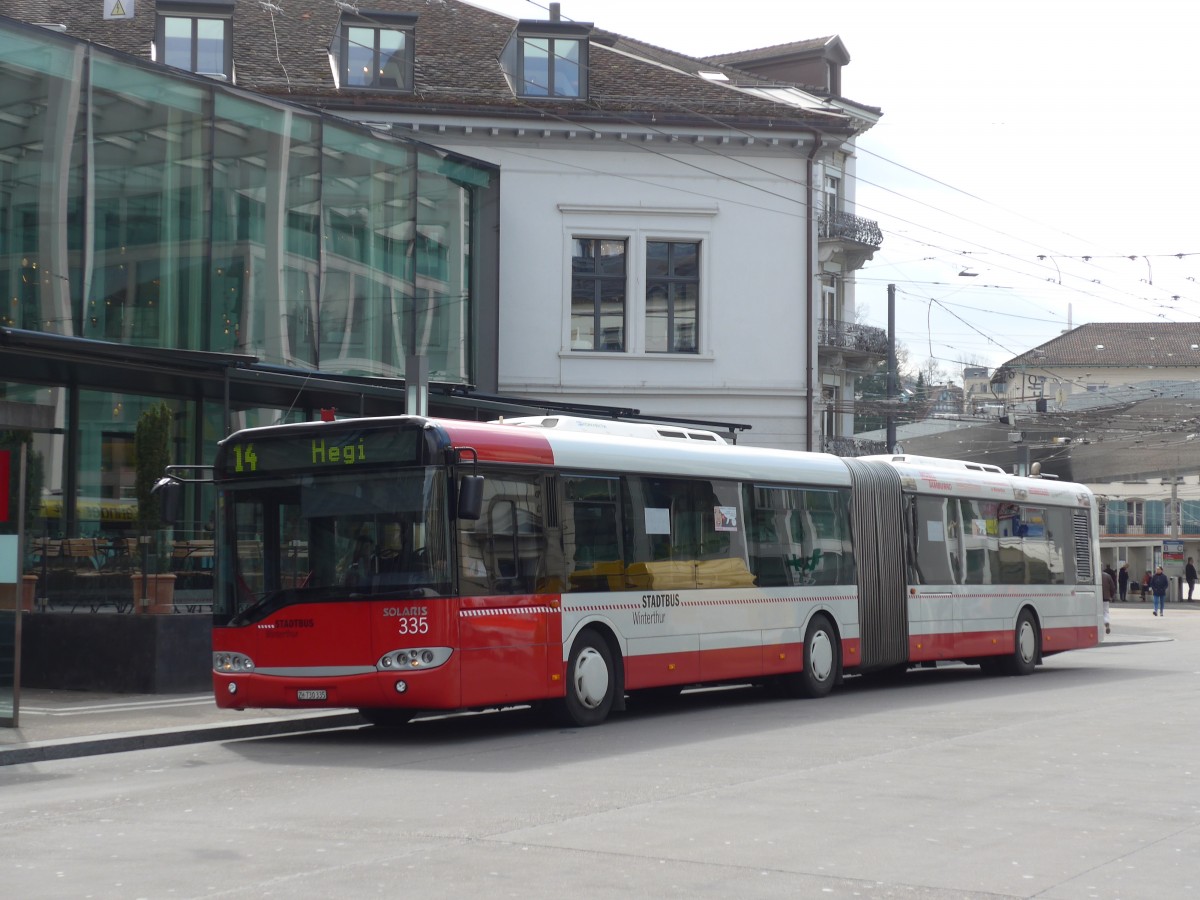 (159'438) - SW Winterthur - Nr. 335/ZH 730'335 - Solaris am 27. Mrz 2015 beim Hauptbahnhof Winterthur