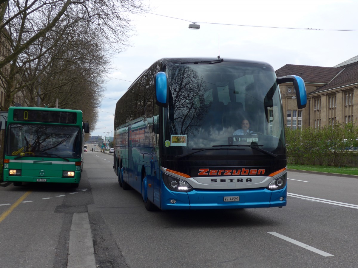 (159'859) - Zerzuben, Visp-Eyholz - Nr. 4/VS 44'590 - Setra am 11. April 2015 in Basel, Badischer Bahnhof