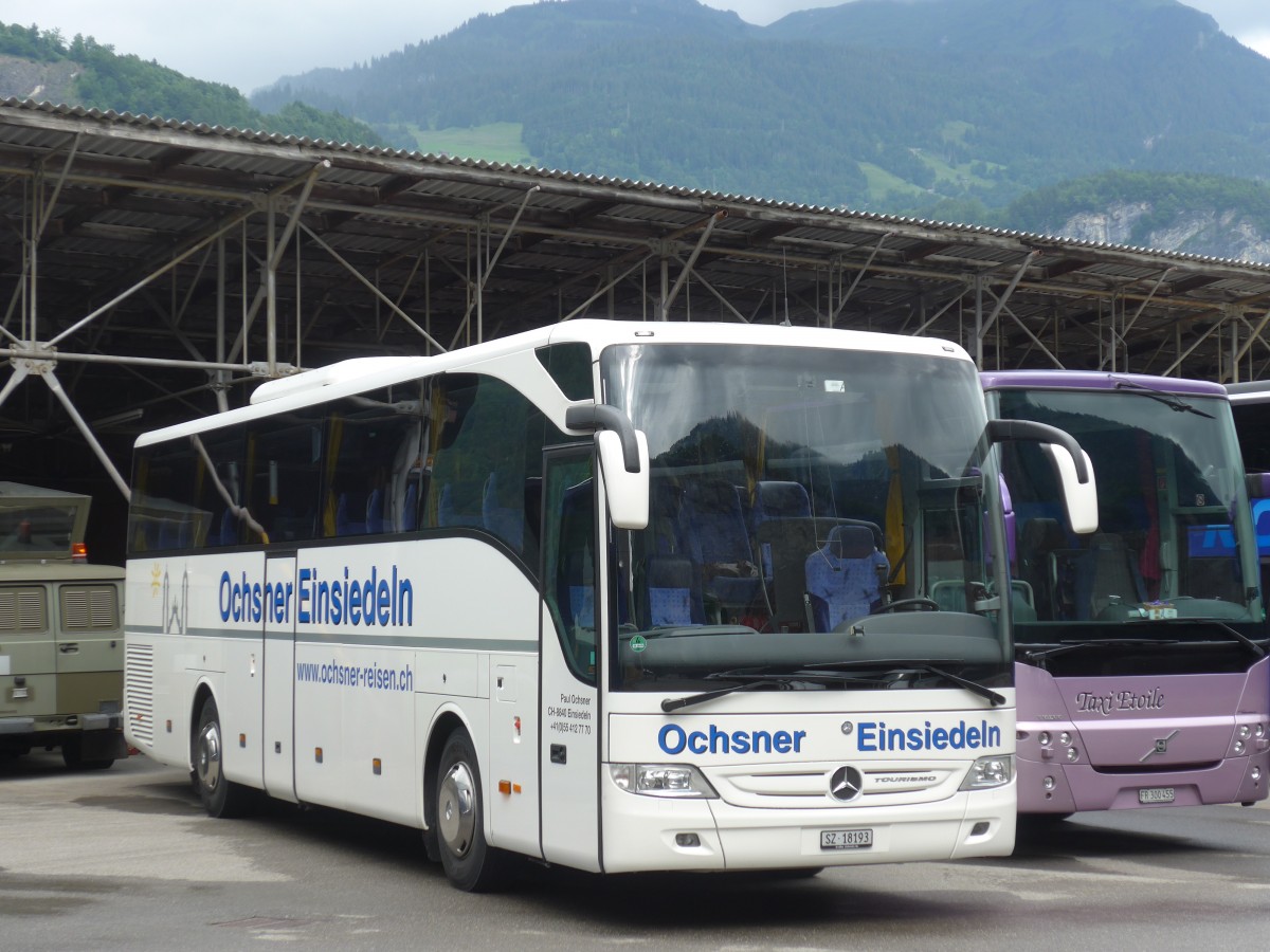 (162'358) - Ochsner, Einsiedeln - SZ 18'193 - Mercedes am 20. Juni 2015 in Meiringen, Balm