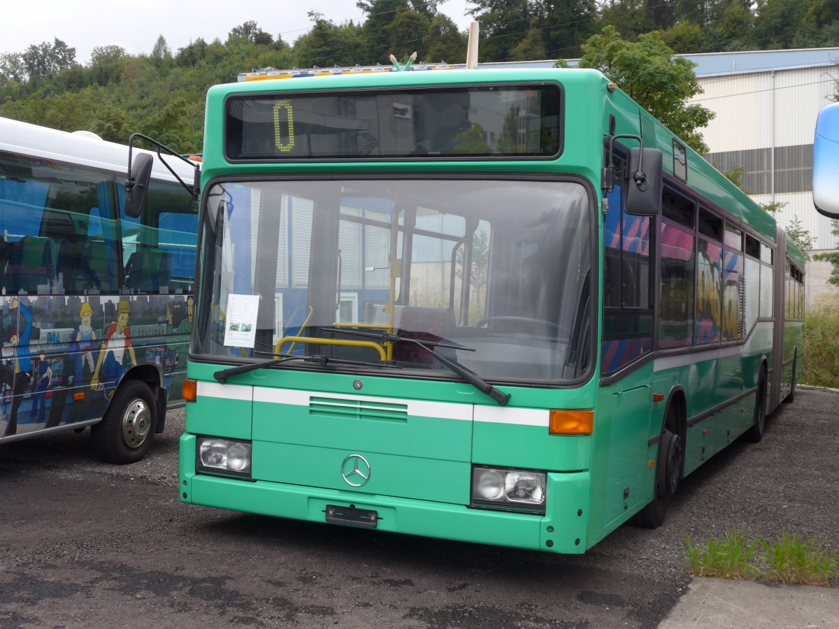 (163'335) - BVB Basel - Nr. 735 - Mercedes (ex VAG Freiburg/D Nr. 935) am 15. August 2015 in Kloten, EvoBus