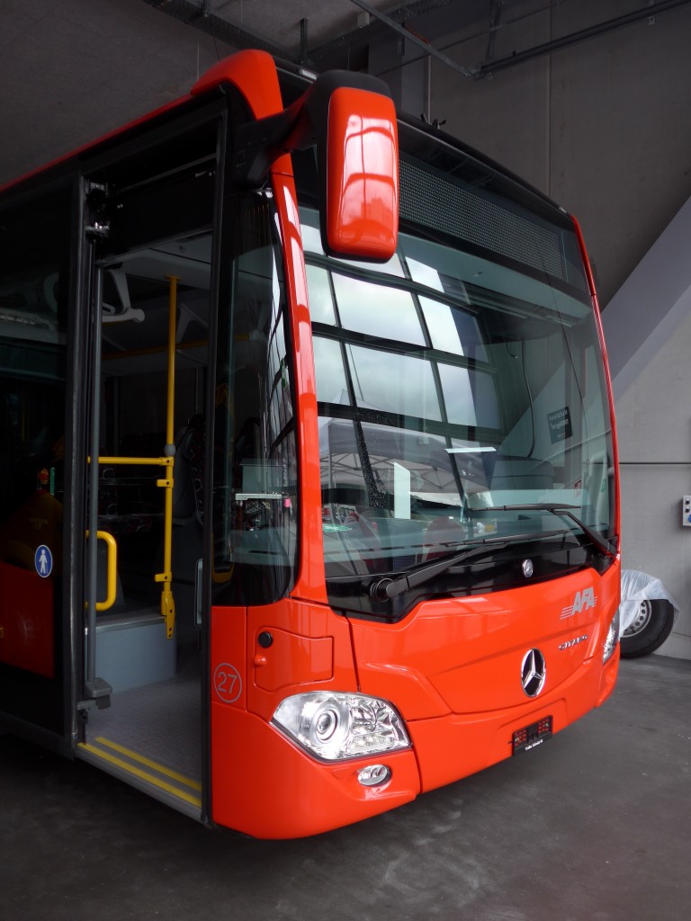 (163'410) - AFA Adelboden - Nr. 27 - Mercedes am 15. August 2015 in Bassersdorf, Buszentrum Glattal (Teilaufnahme)