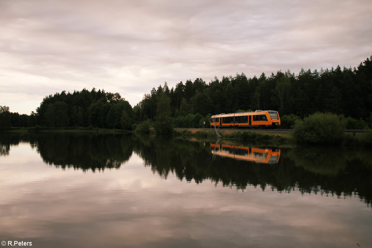 1648 701 als RB23 79740 Regensburg - Marktredwitz an den südlichen Teichen Wiesau. 07.07.24