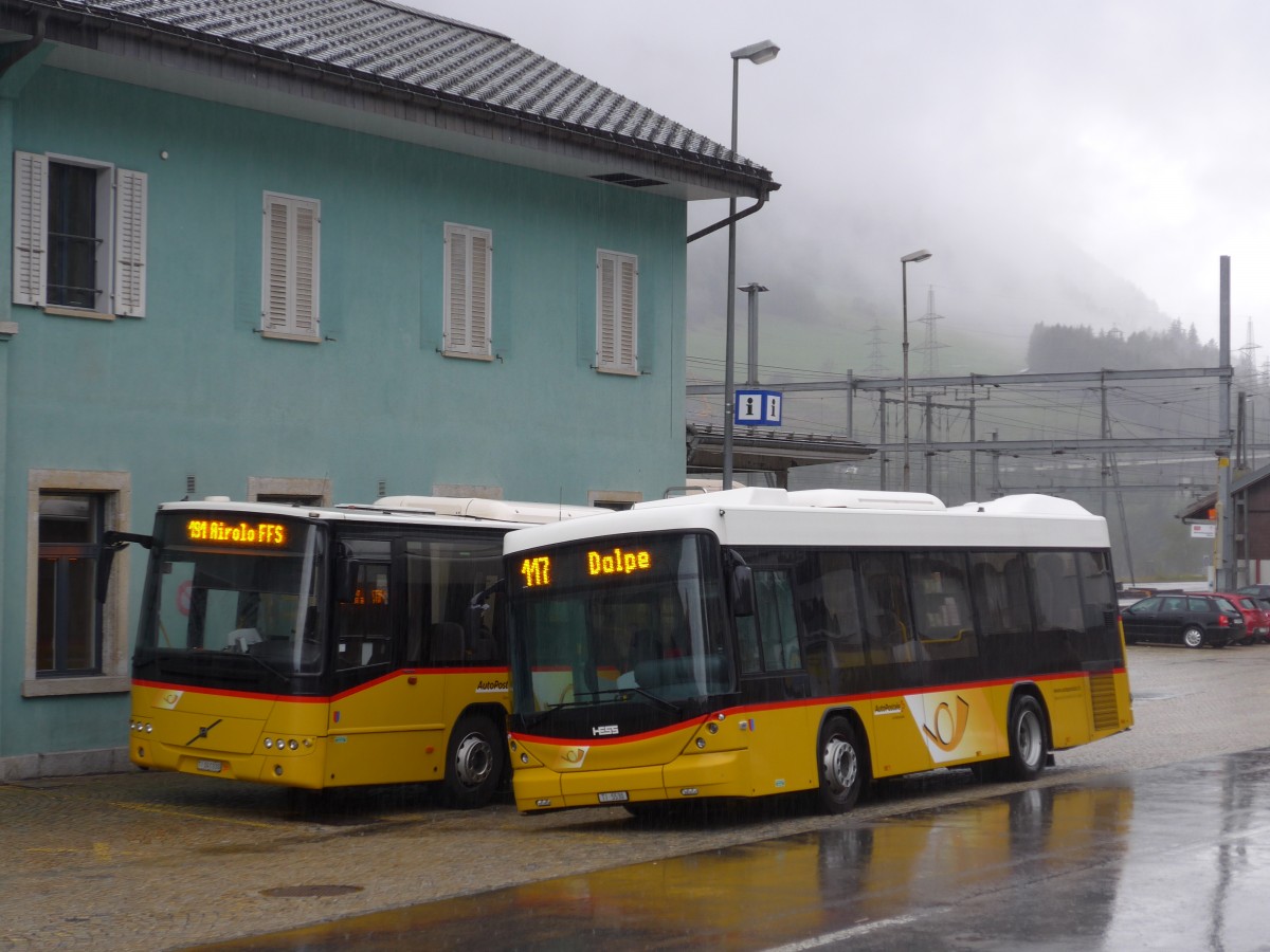 (164'932) - Barenco, Faido - TI 5530 - Scania/Hess am 16. September 2015 beim Bahnhof Airolo