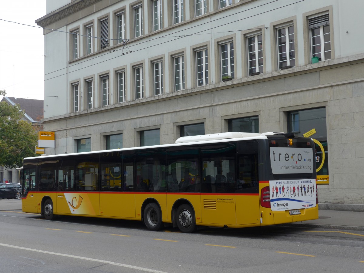 (166'408) - AVA Aarberg - Nr. 5/BE 639'515 - Mercedes am 24. Oktober 2015 in Biel, Bahnhofplatz