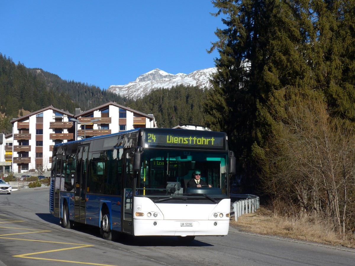 (167'968) - Stuppan, Flims - GR 52'280 - Neoplan (ex Demarmels, Salouf; ex Ming, Sils-Maria) am 26. Dezember 2015 in Laax, Bergbahnen