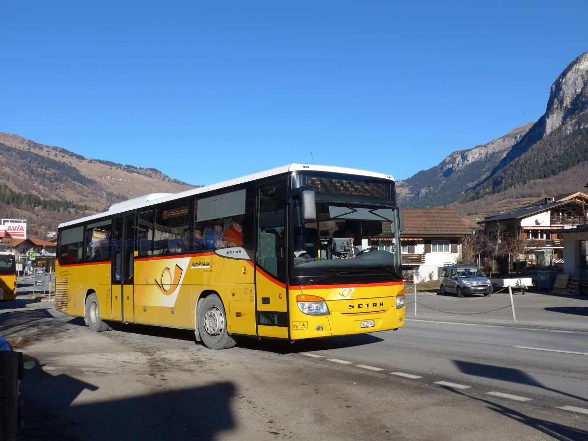 (168'085) - TpM, Mesocco - Nr. 5/GR 108'005 - Setra am 29. Dezember 2015 in Andeer, Tgavugl