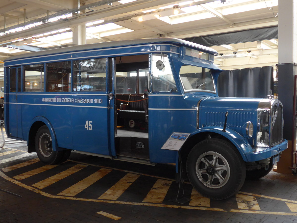 (169'691) - Oldtimer Club Saurer, Arbon - Nr. 45 - Saurer/Tscher (ex VBZ Zrich Nr. 45; ex Firma in Spreitenbach; ex VBZ Zrich Nr. 245; ex VBZ Zrich Nr. 45) am 2. April 2016 in Arbon, Saurermuseum