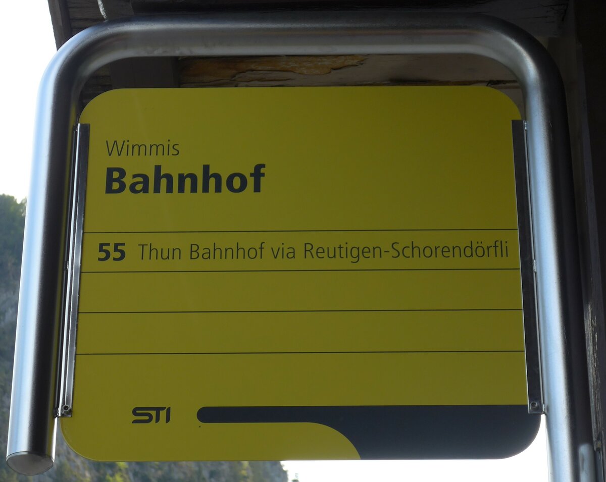 (170'392) - STI-Haltestellenschild - Wimmis, Bahnhof - am 7. Mai 2016