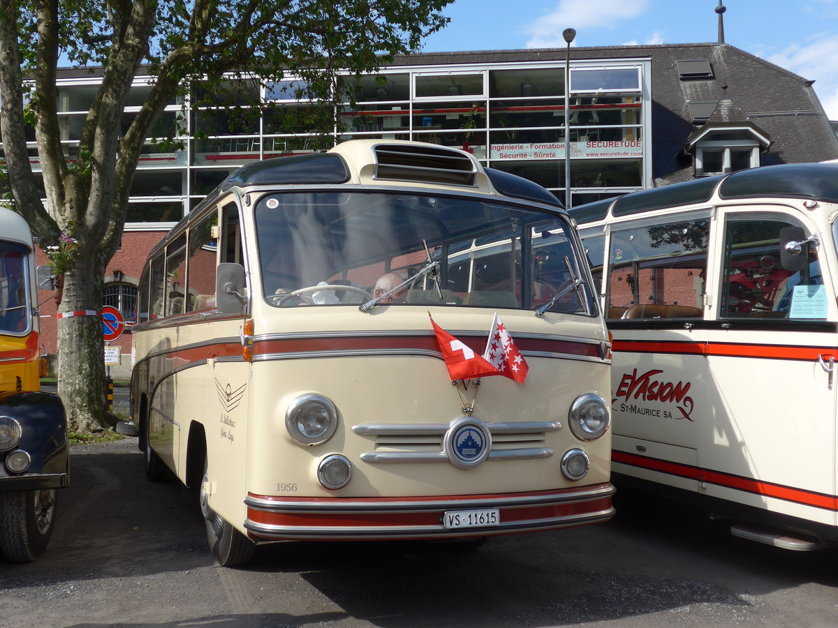 (171'964) - Ballestraz, Grne - VS 11'615 - Saurer/Saurer (ex Girardet, Yverdon) am 25. Juni 2016 in Aigle, Saurertreffen