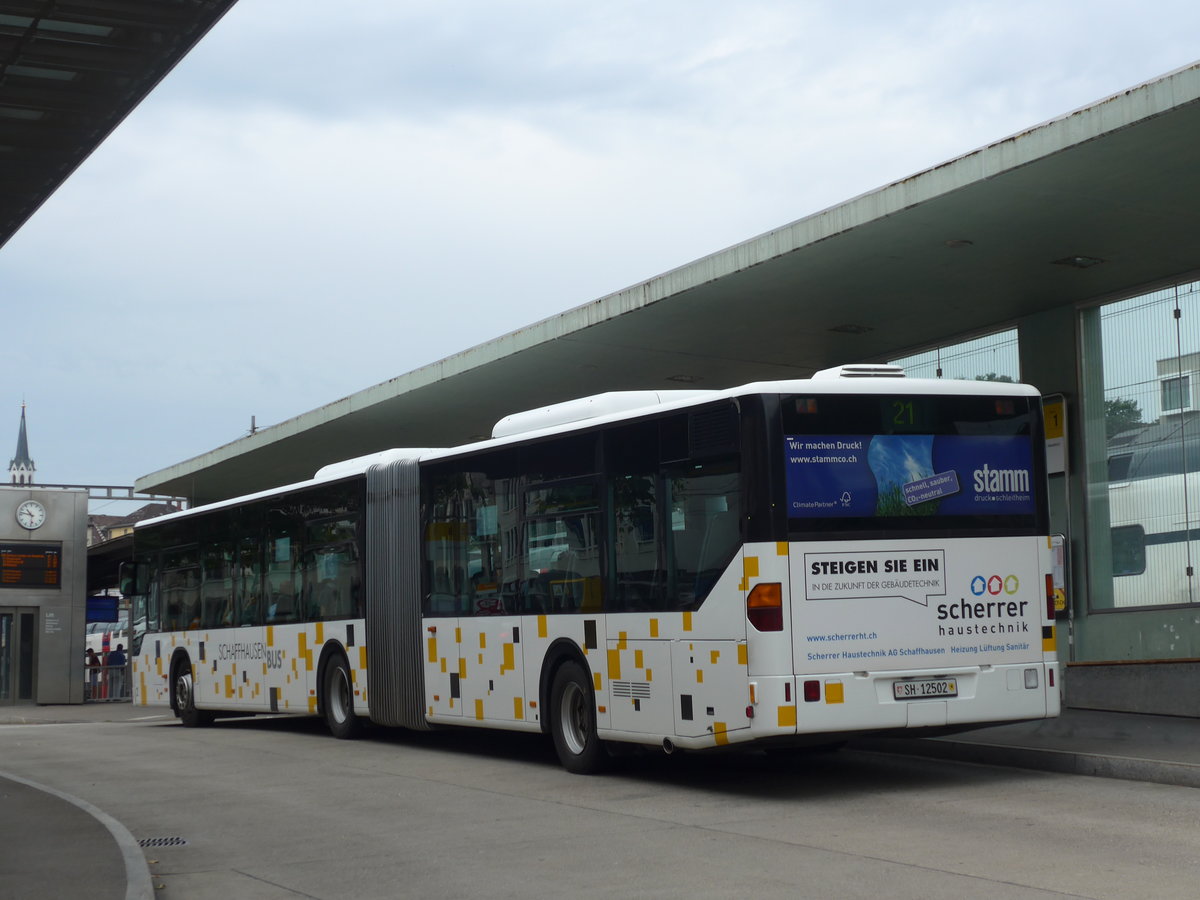 (173'927) - SB Schaffhausen - Nr. 2/SH 12'502 - Mercedes am 20. August 2016 beim Bahnhof Schaffhausen