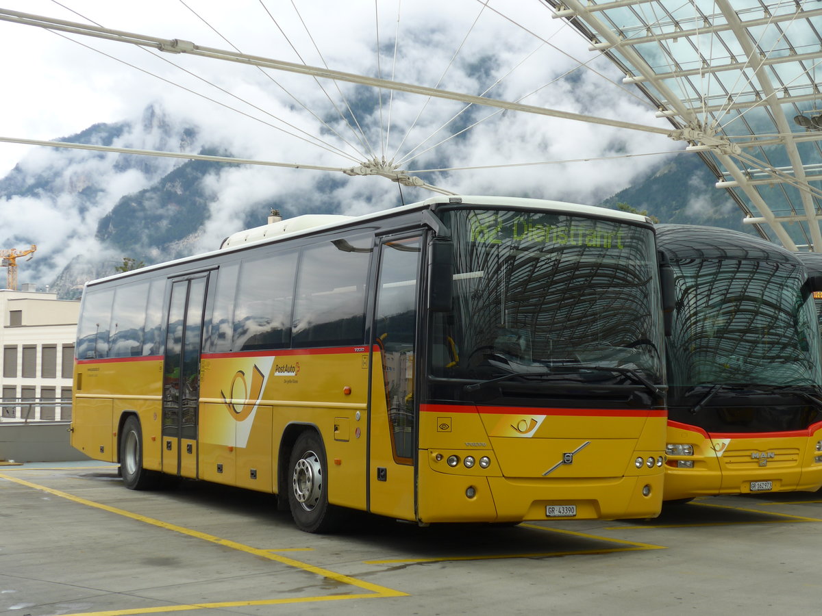 (174'122) - Demarmels, Salouf - GR 43'390 - Volvo (ex PostAuto Graubnden) am 21. August 2016 in Chur, Postautostation