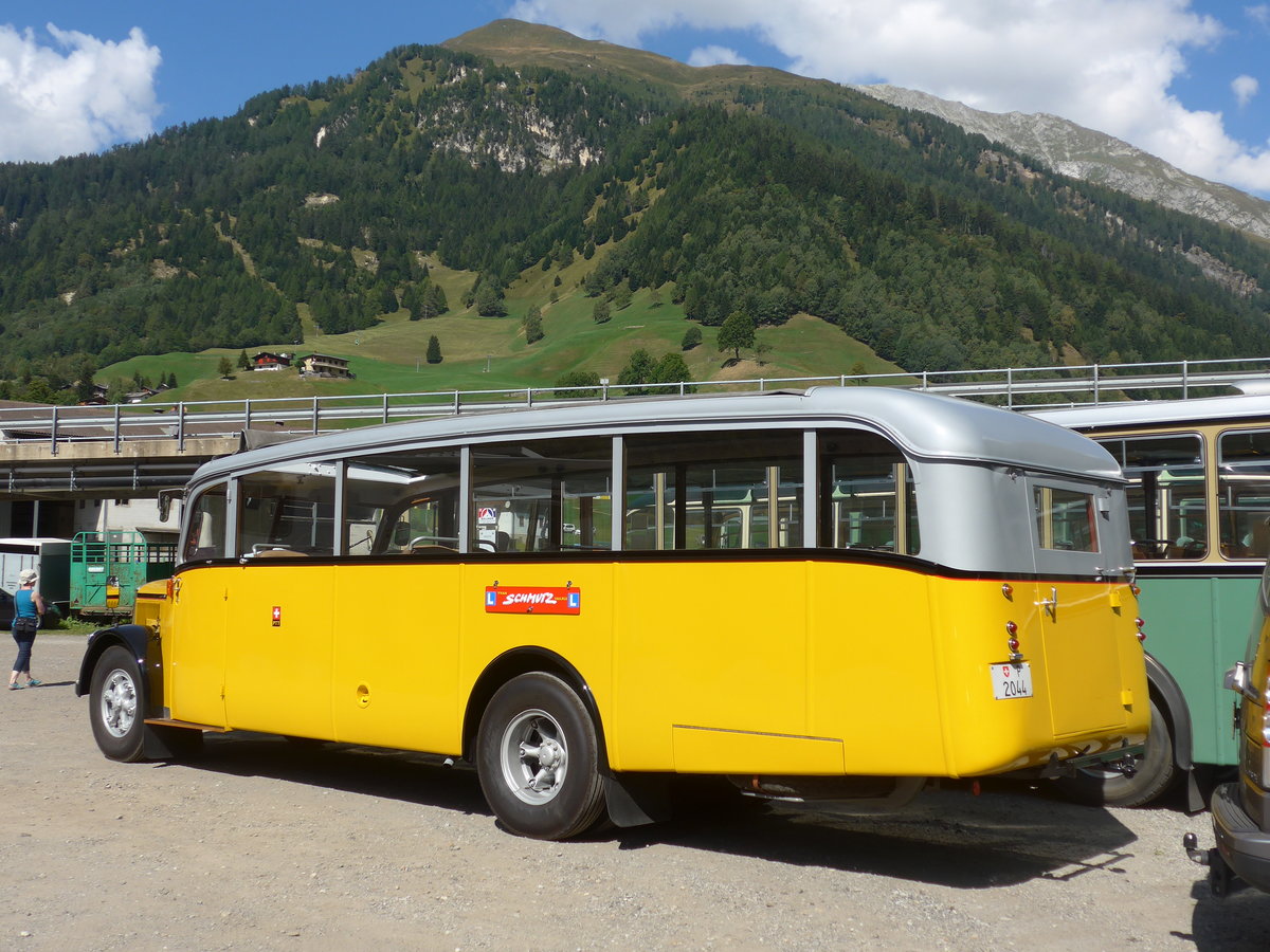 (174'680) - Schmutz, Vaulruz -  P 2044  - Saurer/Saurer (ex Nestl; ex P 23'019; ex P 2044) am 10. September 2016 in Campo, Saurertreffen