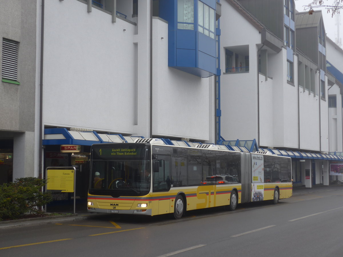 (177'217) - STI Thun - Nr. 121/BE 700'121 - MAN am 16. Dezember 2016 in Thun, Postbrcke