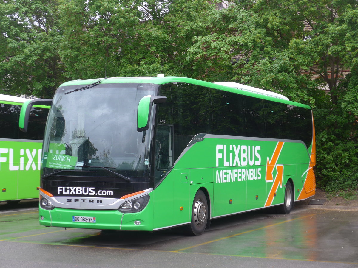 (179'612) - Aus Frankreich: Flixbus - DQ 983 VK - Setra am 16. April 2017 in Zrich, Sihlquai