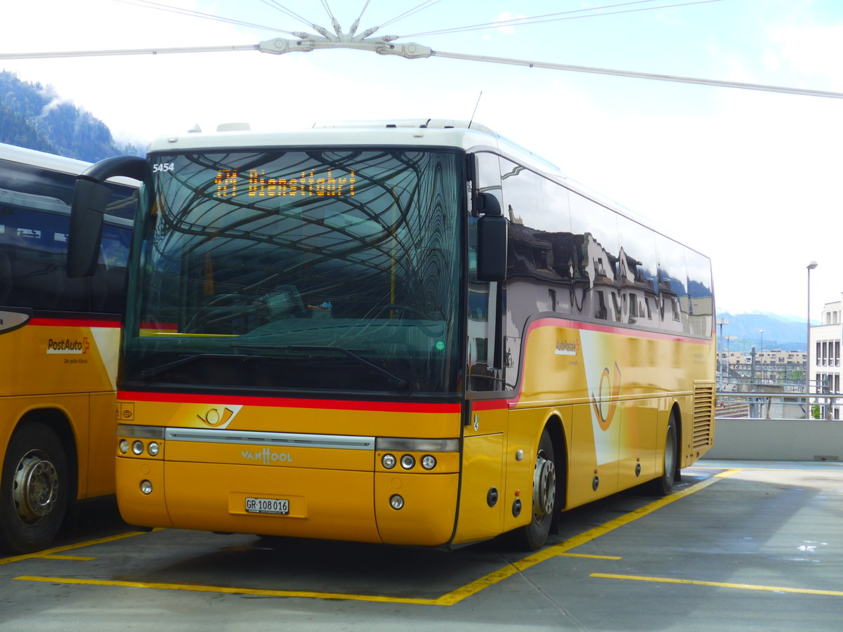 (179'996) - TpM, Mesocco - Nr. 16/GR 108'016 - Van Hool (ex PostAuto Graubnden) am 4. Mai 2017 in Chur, Postautostation