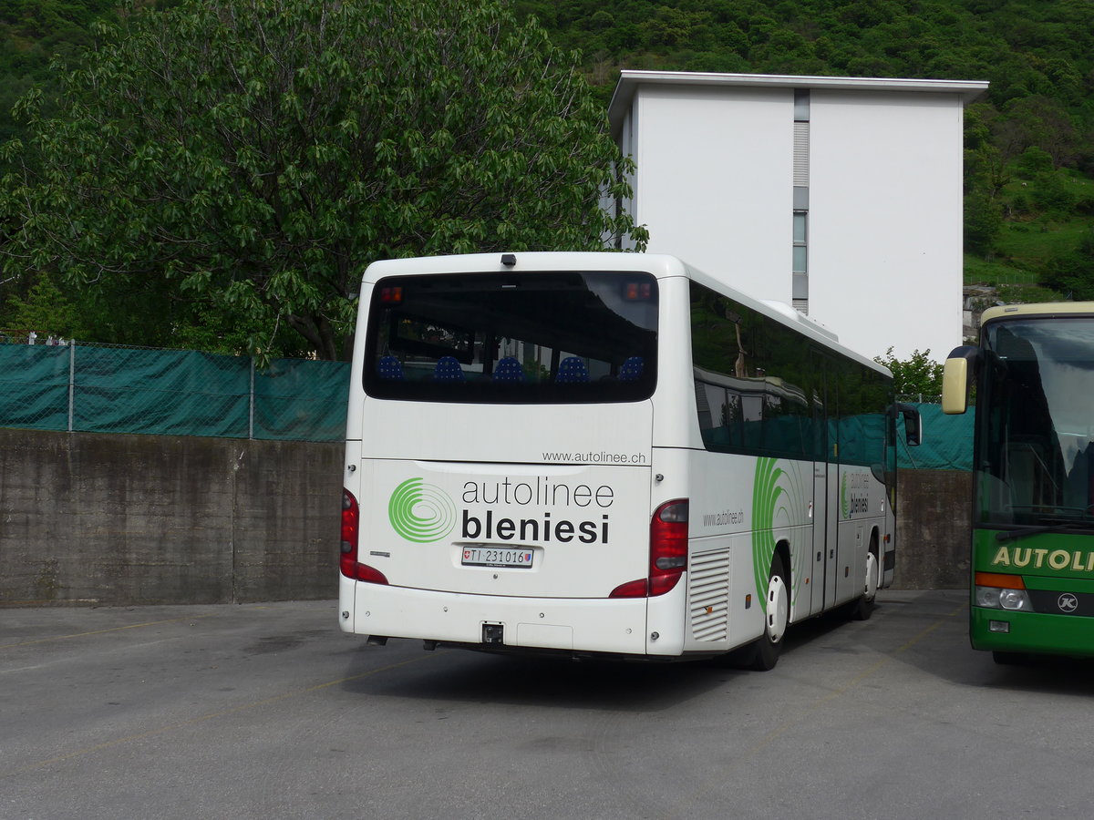 (180'625) - ABl Biasca - Nr. 16/TI 231'016 - Setra am 23. Mai 2017 in Biasca, Garage