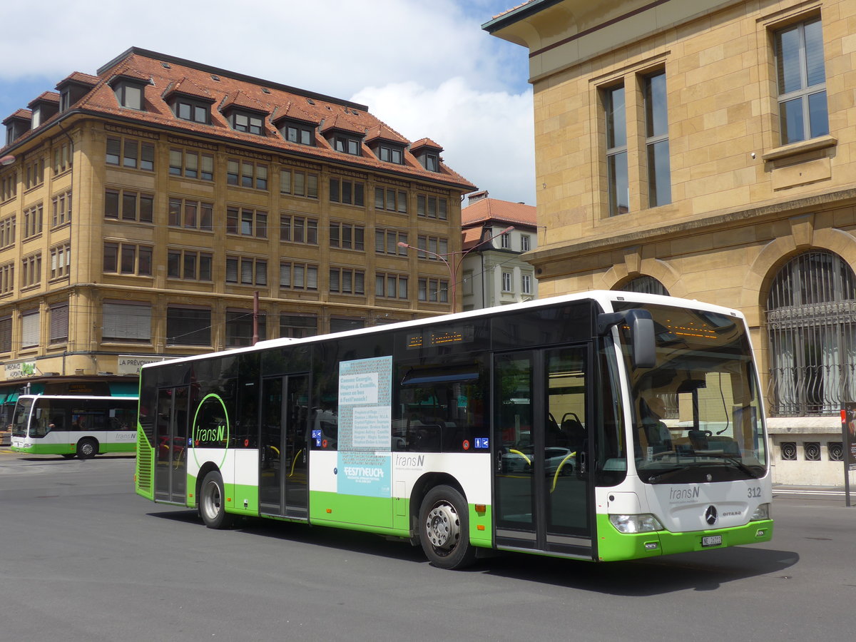 (181'074) - transN, La Chaux-de-Fonds - Nr. 312/NE 26'212 - Mercedes (ex TRN La Chaux-de-Fonds Nr. 312) am 12. Juni 2017 beim Bahnhof La Chaux-de-Fonds