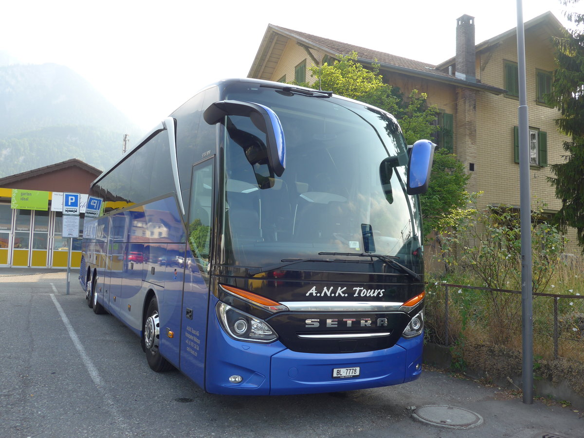 (181'527) - A.N.K. Tours, Muttenz - BL 7778 - Setra am 24. Juni 2017 beim Bahnhof Wilderswil