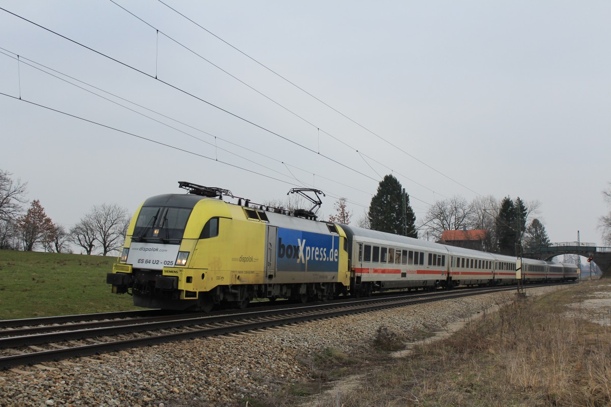 182 525-6 aus Salzburg kommend am 23. Mrz 2013 bei bersee am Chiemsee.